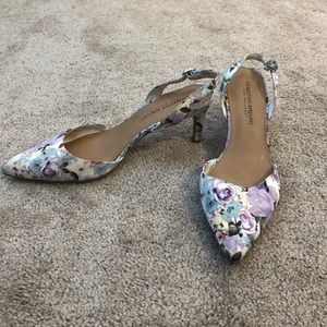 8.5 Christian Siriano floral heels